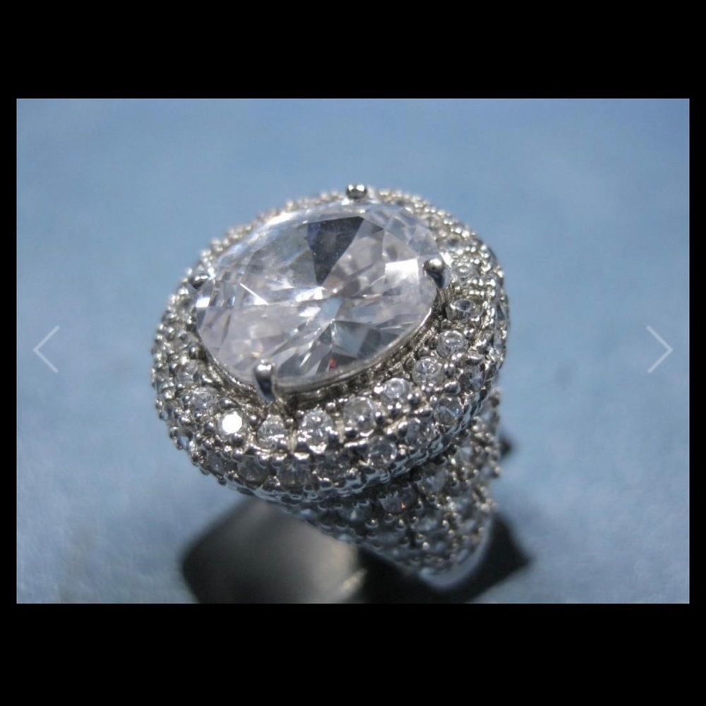 🤩GORGEOUS CUBIC AND STERLING COCKTAIL RING SIZE 10💕 NEW😊 - Picture 2 of 9
